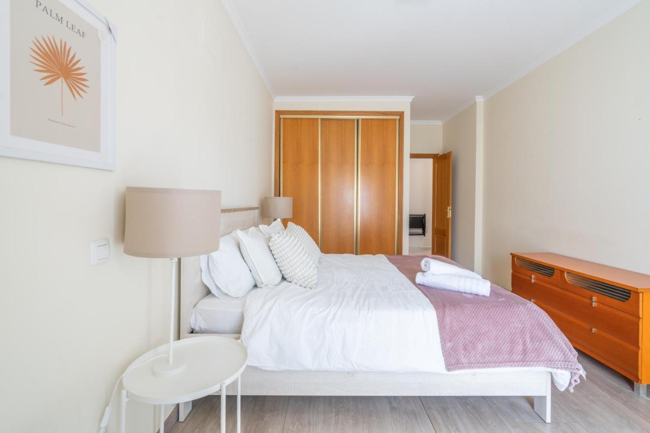 The Sunset 1 Bed Flat Short Walk Armacao Beach Armacao de Pera Exterior photo